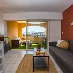 Апартаменты Le Ptit Terra - Piscine -